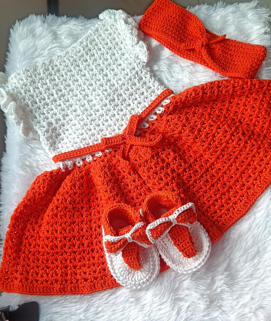 Crochet Baby Girl Bow Dress Set With Sandals